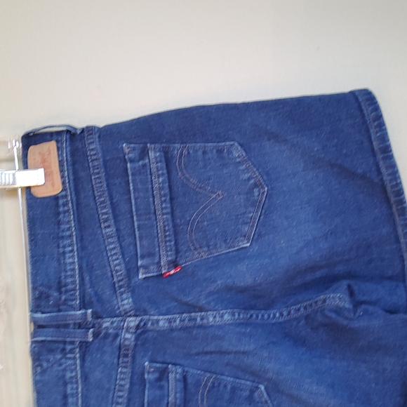 Levis shorts size 10 - Picture 4 of 6